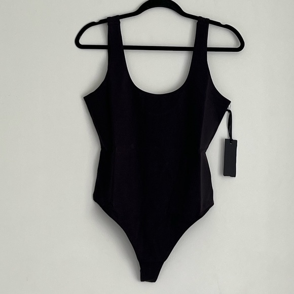 Velvet Rose Sleeveless Scoop Neck Bodysuit L - Picture 2 of 5